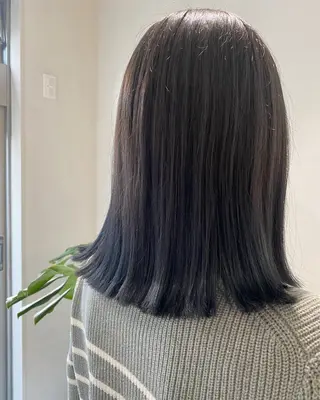 ミディアム 🪻花屋併設🪻秀島 有紀のヘアスタイル