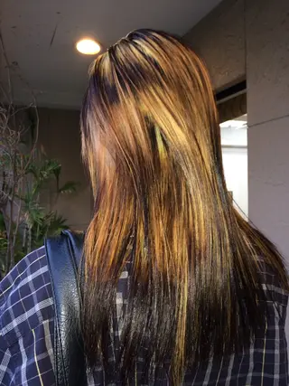 ロング カラー SALOWIN原宿iori店 1F所属・ﾃﾞｻﾞｲﾝｶﾗｰ /ﾕｳﾀﾏﾝ👽のヘアスタイル