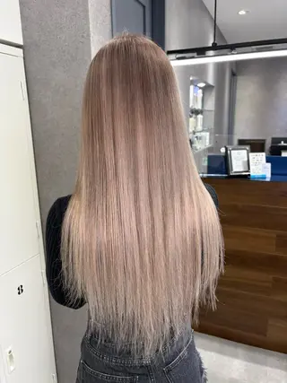 ロング カラー KEISUKE/ ブリーチ🧡エクステのヘアスタイル