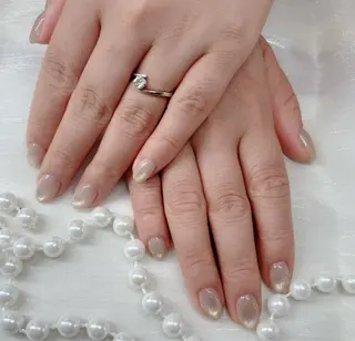 ネイル kira  nail 静のネイルデザイン