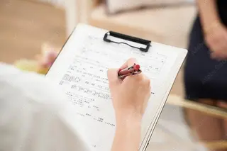 メンズ 中井 光明の眉毛・アイブロウイメージ