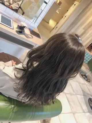 ロング カラー EARTH志木/佐藤 氷河のヘアスタイル