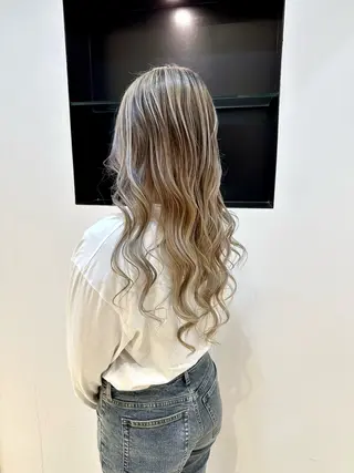 ロング カラー TAYA大阪上本町所属・十場【髪質改善】 【ダブルカラー】のヘアスタイル