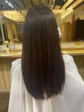 ロング カラー 臺 佳連のヘアスタイル