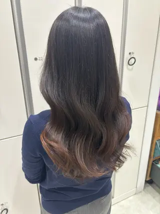 ロング カミヤ ミウのヘアスタイル