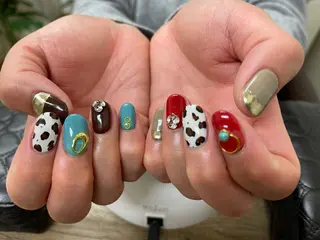 ネイル MaHaRo所属・S HARUKAのネイルデザイン