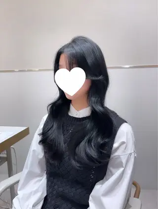 セミロング 透明感カラー / レイヤー/ mamiのヘアスタイル