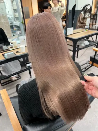 ロング 🎀オタク美容師艶髪 カラーERINA🎀のヘアスタイル