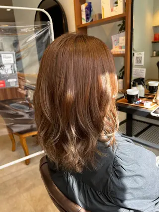 ミディアム カラー 💎エクステ専門店 BIZE梅田🇰🇷のヘアスタイル