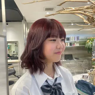 ミディアム カラー sawaka🪽うる 艶カラー/レイヤーのヘアスタイル