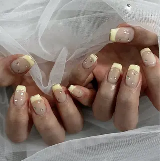 ネイル LAVISH nanamiのネイルデザイン