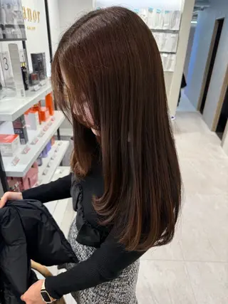 ロング マツザキ チナツのヘアスタイル