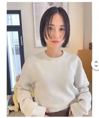 ミディアム 未 来カットモデル無料のヘアスタイル