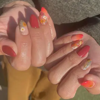 ネイル 加瀬 アンジェリーのネイルデザイン