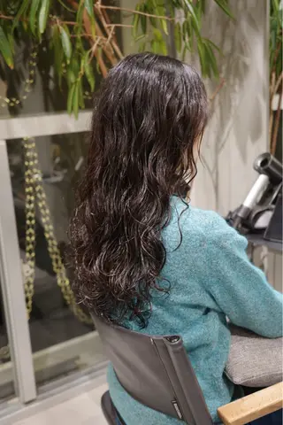 ロング パーマ 💫パーマモデル募集 河野瑠太のヘアスタイル