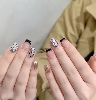 ネイル AngelChris ビューティーサロンのネイルデザイン