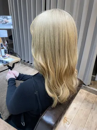 ロング re; みおのヘアスタイル