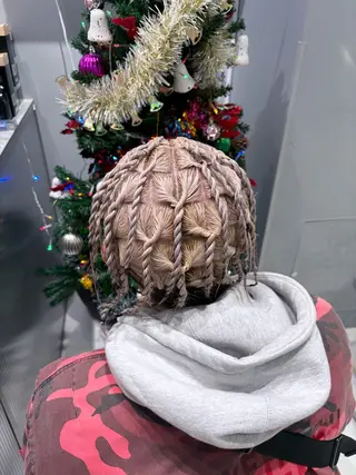 ミディアム カラー ヘアアレンジ メンズ 菜々🫧新宿 透明感ケアブリーチのヘアスタイル