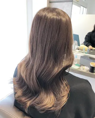 セミロング カラー MignonS 仙幸 大輔のヘアスタイル