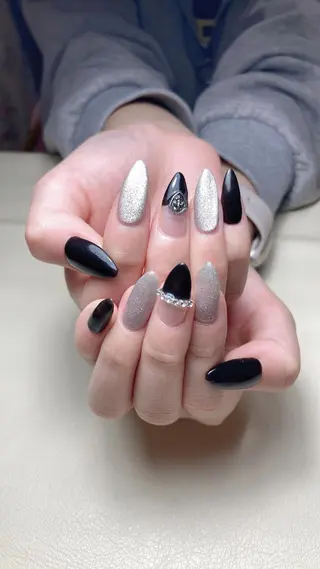 ネイル ewt miniのマツエク・マツパデザイン