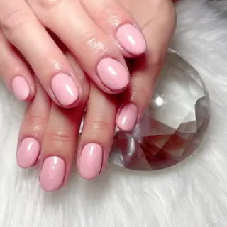 ネイル WHITE NAIL 宝塚所属・中田 未優のネイルデザイン