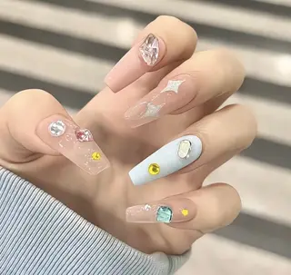 ネイル 🤩 Yuliaユリアのネイルデザイン