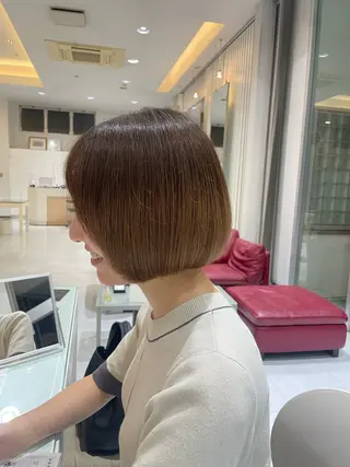 ミディアム 佐々木 麻衣のヘアスタイル