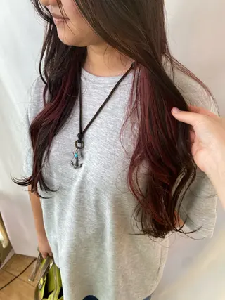 ロング カラー 鹿児島 聖来のヘアスタイル