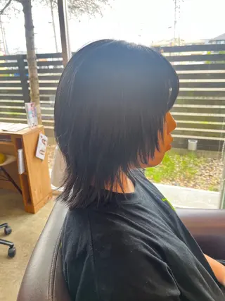 ミディアム TAKAHASHI REIKAのヘアスタイル