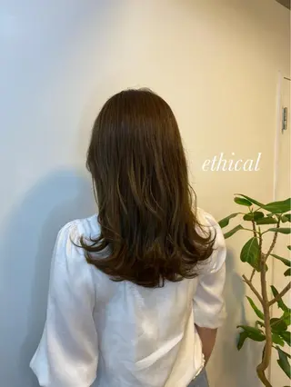 ロング カラー 【エシカル】 HOSOMIのヘアスタイル