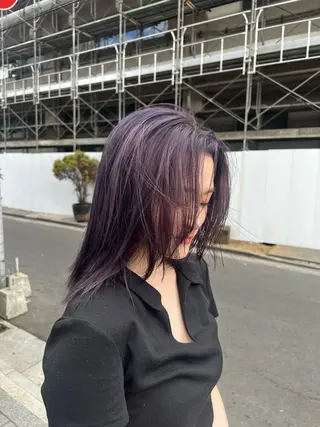 ミディアム カラー R/🤎 パーマ&ブリーチ🔥のヘアスタイル