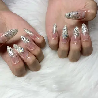 ロング -Rien- プライベートサロンのネイルデザイン