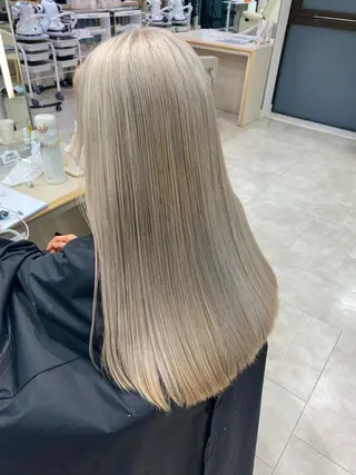 ロング 個性派/ブリーチ *ほのかのヘアスタイル