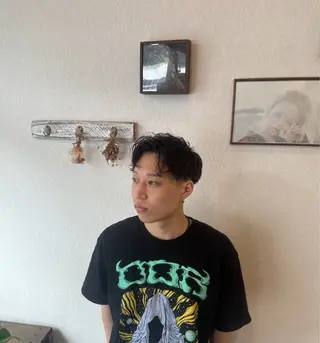 カラー 江川 和希のヘアスタイル