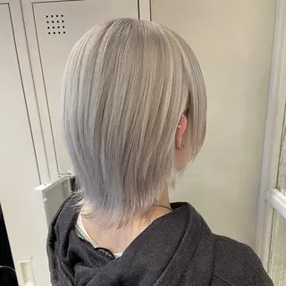 ショート カラー 💖ブリーチ/暖色 𝐘𝐮𝐢💖のヘアスタイル