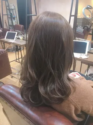 セミロング カラー 髪質改善&韓国風 RINAのヘアスタイル