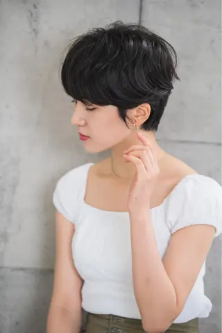 ショート カラー ✨店長 鈴木輝✨のヘアスタイル