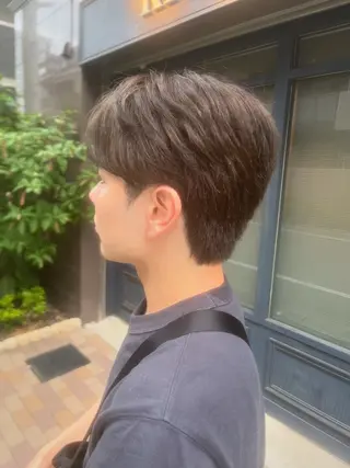メンズ Aube Hair McQueen所属・クリハラ シュウのヘアスタイル