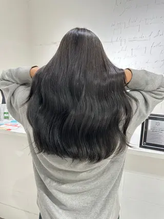カラー juve.所属・マエダ ヒナのヘアスタイル