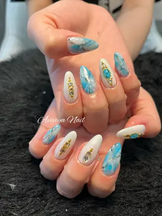 ネイル AviviyaNail所属・kubo ayaのネイルデザイン