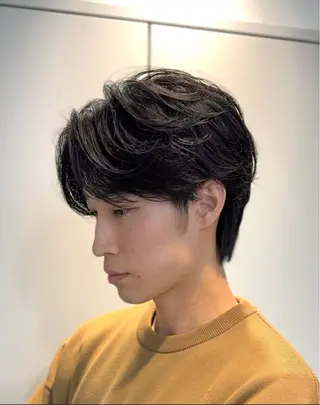 ショート カラー パーマ メンズ キッズ 岩本晴佳/波巻きパー マ/フェザーパーマのヘアスタイル