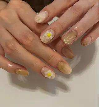 ネイル Nailsalon Olu所属・ネイリスト Nanaのネイルデザイン