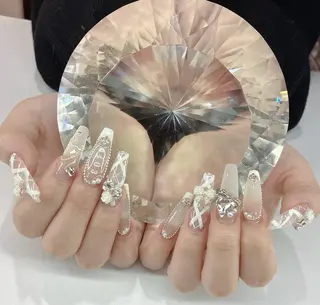 ネイル LoaChaton kaeのネイルデザイン