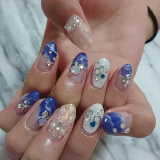 ネイル QULEONAIL所属・大城 裕麻のネイルデザイン