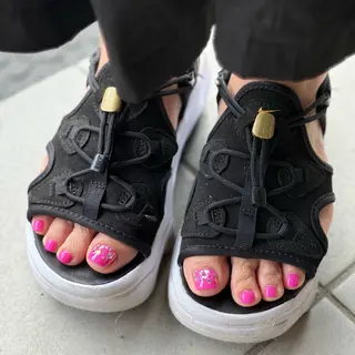 ネイル addition スタッフ　Maikoのネイルデザイン