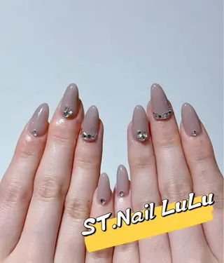 ネイル ル ルのネイルデザイン