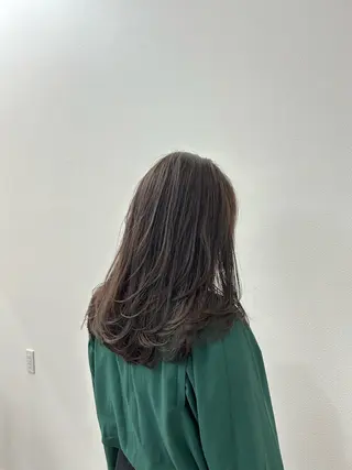 セミロング 齋藤 真帆のヘアスタイル