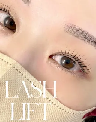 マツエク・マツパ Le'afirst 大阪梅田所属・Le'a first ‎🤍店長yuukaのマツエク・マツパデザイン