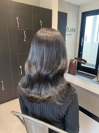 セミロング 【美容室が苦手な方 専問美容室】MIHOのヘアスタイル