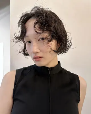 ショート パーマ FILMS / yuuna 🦢🫗のヘアスタイル